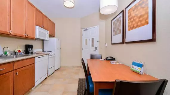 TownePlace Suites Thousand Oaks Ventura County | Kaliforniya - Los Angeles County - Thousand Oaks