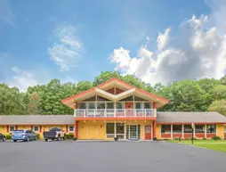 Econolodge | Vermont - Bennington (ve civarı) - Manchester Center