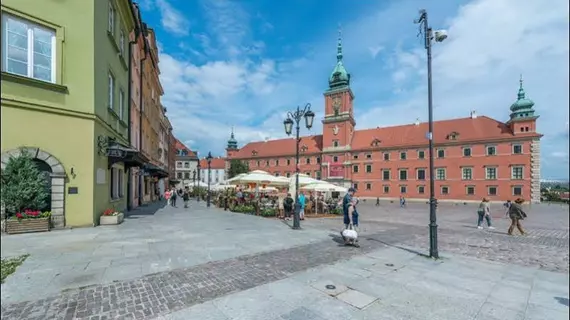 P and O Apartments Old Town Square | Mazovya Voyvodalığı - Varşova (ve civarı) - Varşova Kent Merkezi - Srodmiescie