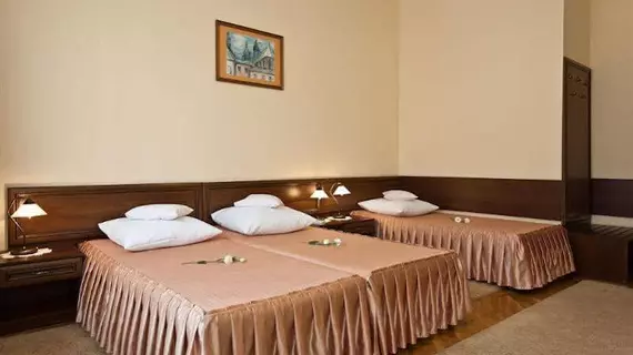 Hotel Saski | Küçük Polonya Voyvodalığı - Krakow (ve civarı) - Krakow - Stare Miasto