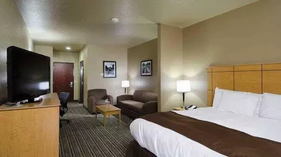 Best Western Shelby Inn & Suites | Montana - Shelby (ve civarı) - Shelby