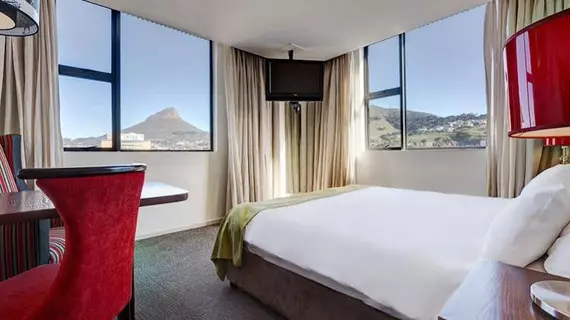 Strand Tower Hotel | West Coast DC - Drakenstein - Cape Town (ve civarı) - Cape Town - City Bowl - Cape Town Şehir Merkezi