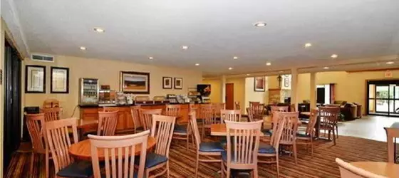 Comfort Inn & Suites Black River Falls | Wisconsin - Black River Şelaleleri (ve civarı) - Black River Şelaleleri