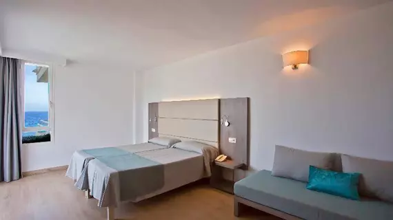 Aparthotel Playa Dorada | Balearic Adaları - Mayorka Adası - Manacor - S'illot