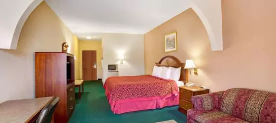 Days Inn & Suites Louisville Airport SW | Kentucky - Louisville (ve civarı) - Louisville