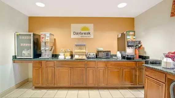 Days Inn Mckinney | Teksas - Dallas (ve civarı) - McKinney