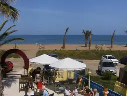 Hostal Oasis | Valencia Bölgesi - Alicante (vilayet) - Marina Alta - Denia