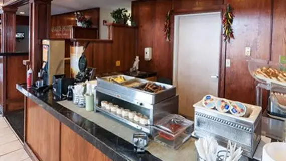 Quality Suites Albuquerque | New Mexico - Albuquerque (ve civarı) - Albuquerque