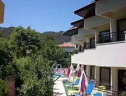 Bonjour Boutique | Muğla - Marmaris