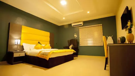 Le Paris Continental Lagos | Lagos (ve civarı) - Lekki - Lekki Kademe 1