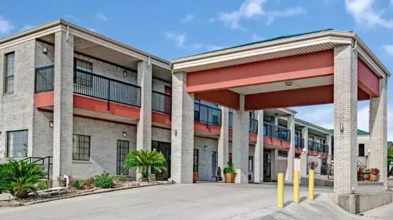 Days Inn San Antonio Fiesta Park | Teksas - San Antonio (ve civarı) - San Antonio