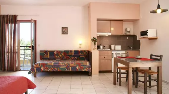 Latania Studios & Apartments | Girit Adası - Kandiye (bölge) - Hersonissos - Stalida