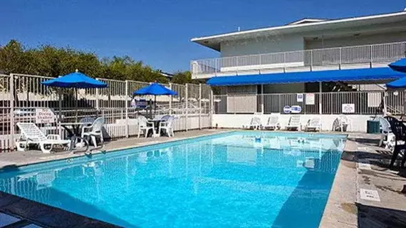 Motel 6 Portland East - Troutdale | Oregon - Portland (ve civarı) - Troutdale