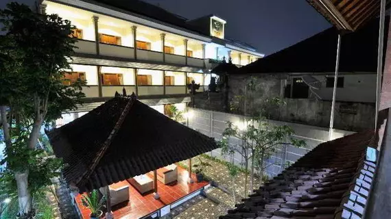 Jesen's Inn II | Bali - Kuta - Kartika Plaza