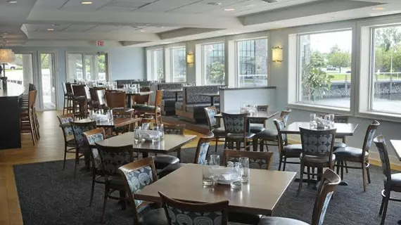 Shoreline Inn & Conference Center, an Ascend Hotel Collection Member | Michigan - Muskegon (ve civarı) - Muskegon