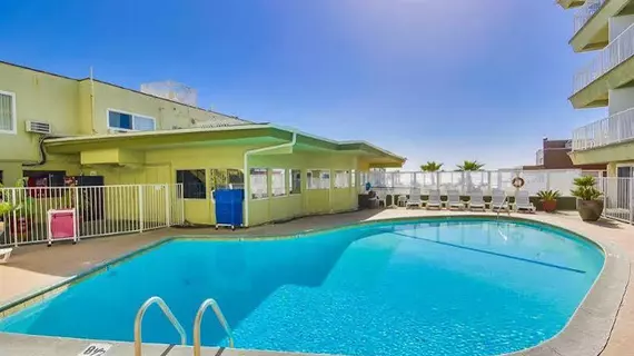 Surfer Beach Hotel | Kaliforniya - San Diego County - San Diego Sahili