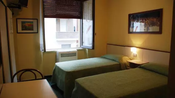 Hotel Boston | Lombardy - Milano (ve civarı) - Milano - Merkez İstasyonu