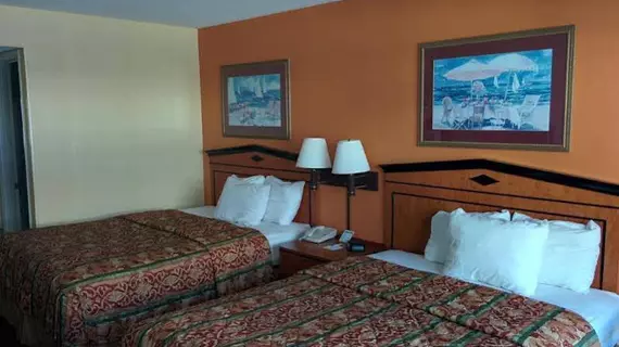 Days Inn Myrtle Beach-Beach Front | Güney Karolayna - Myrtle Plajı (ve civarı) - Myrtle Beach