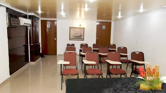 Caravelle Palace Hotel | South Region - Parana (eyaleti) - Curitiba (ve civarı) - Curitiba - Matriz