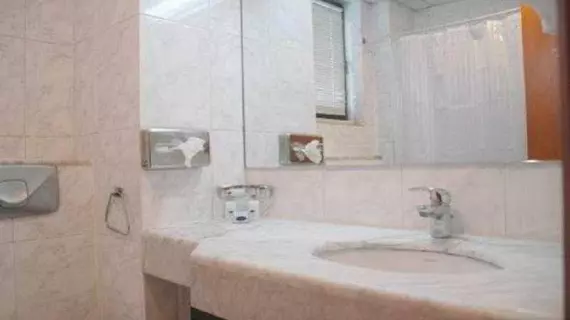 Dana Plaza Hotel | Amman İli - Amman (ve civarı) - Amman