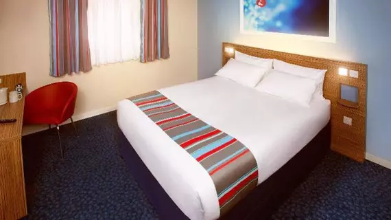 Travelodge Liverpool Stonedale Park | Merseyside (ilçe) - Liverpool (ve civarı) - Liverpool