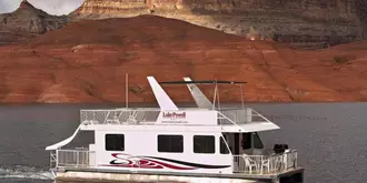 Lake Powell Resort