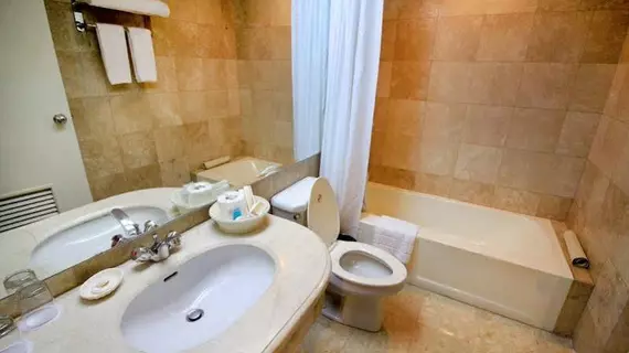 Oxford Suites Makati | Rizal - Manila (ve civarı) - Makati - Makati Merkez İş Bölgesi