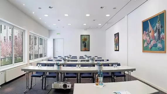 Galerie Hotel Leipziger Hof | Saxony (Saksonya) - Leipzig - Baalsdorf - Ost