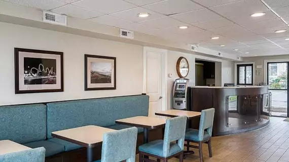 Econo Lodge Oceanfront | Maryland - Ocean City (ve civarı) - Ocean City - Midtown Ocean City