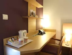 Comfort Suites Lyon Est Eurexpo | Auvergne-Rhone-Alpes - Rhone (bölge) - Lyon (ve çevresi) - Saint-Priest