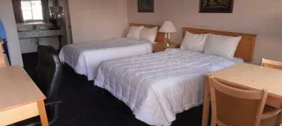 Econo Lodge Inn and Suites Central | Oregon - Medford (ve civarı) - Medford