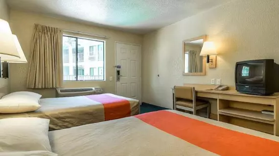 Motel 6 Anaheim Buena Park | Kaliforniya - Orange County - Anaheim