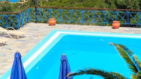 Karras Star Hotel | Kuzey Ege Adaları - Ikaria