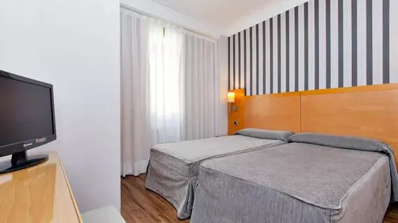 Hotel Lyon | Katalonya - Barselona (ve civarı) - Ciutat Vella - Sant Pere