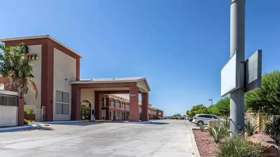 Quality Inn Blythe | Kaliforniya - Riverside County - Blythe