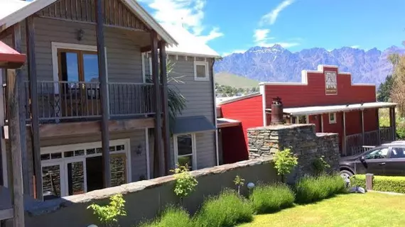 The Dairy Private Luxury Hotel | Otago - Queenstown (ve civarı) - Queenstown