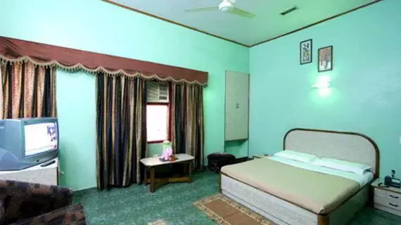 Hotel Woodland Deluxe | Batı Delhi - Ulusal Eyalet Başkenti Delhi - Delhi (ve civarı) - Yeni Delhi - Paharganj