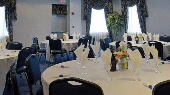 Best Western Plus Milton | Ontario - Milton