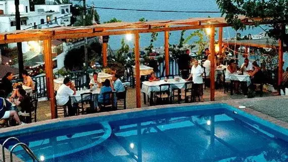 Sofia Mythos Beach Aparthotel | Girit Adası - Rethimnon (bölge) - Mylopotamos - Bali