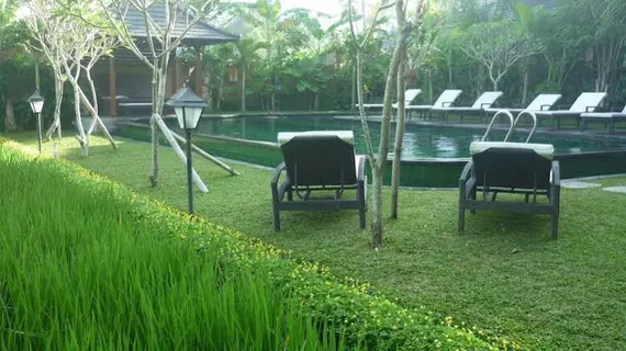 Bliss Bungalow | Bali - Ubud - Kedewatan