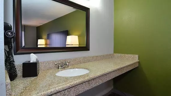 Rodeway Inn and Suites Austin | Teksas - Austin (ve civarı) - Austin - North Loop