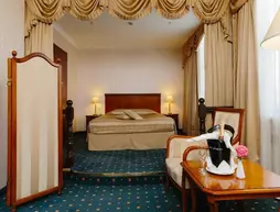 Grand Hotel Emerald | Leningrad Bölgesi - St. Petersburg (ve civarı) - St. Petersburg - Tsentralny