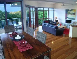 Castaway Cove Resort Noosa | Queensland - Noosa - Castaways Beach