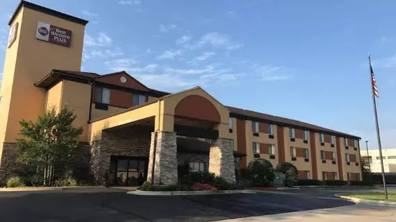 Best Western Plus Tulsa Woodland Hills Hotel and Suites | Oklahoma - Tulsa (ve civarı) - Tulsa - South Tulsa