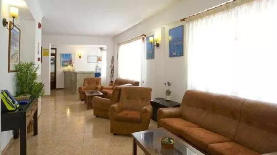 Hostal Horizonte | Balearic Adaları - İbiza Adası - Sant Antoni de Portmany