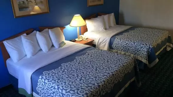 Days Inn & Suites Cambridge | Maryland - Cambridge