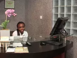 Class Suites | Lagos (ve civarı) - Lagos - Onigbongbo - Ikeja