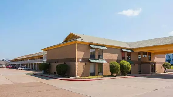 Quality Inn Texarkana | Arkansas - Texarkana (ve civarı) - Texarkana