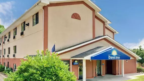 Days Inn - Torrington | Connecticut - Torrington (ve civarı) - Torrington