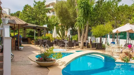 Canyamel Garden | Balearic Adaları - Mayorka Adası - Capdepera - Canyamel